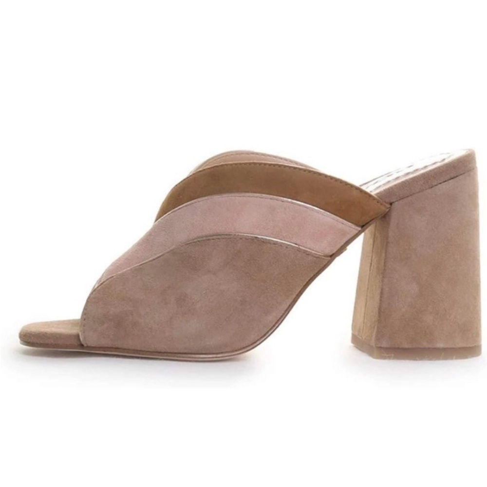 Coach Bria Mules, Size 7. NWOB! - Picture 3 of 15